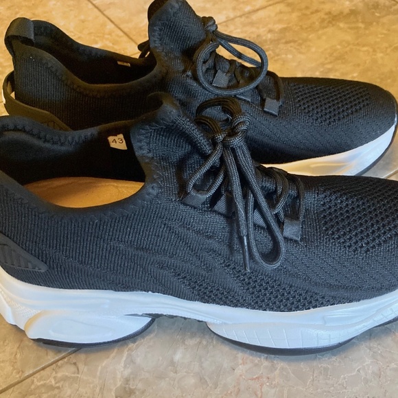 Moorenzio Men’s Elevator Shoes – Size 9 – +3.1" Height Boost – New - Picture 5 of 6